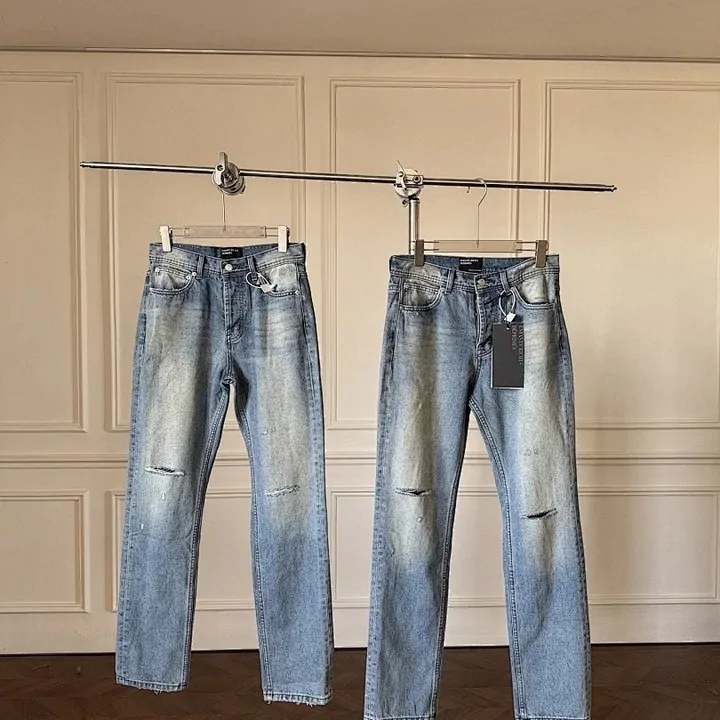 Jeans product example